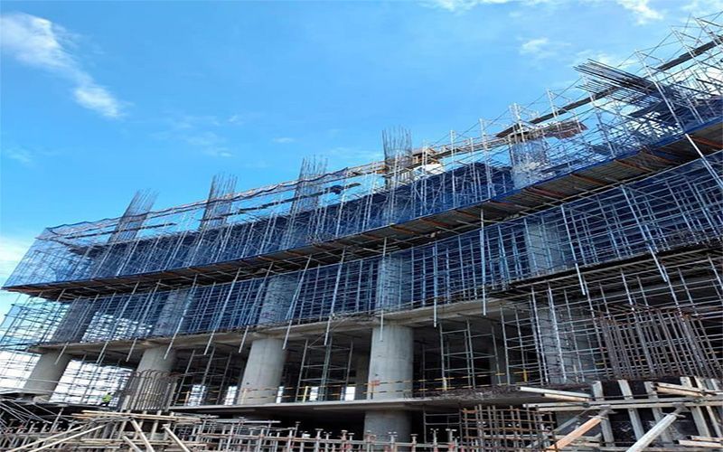 Giàn giáo xây dựng, ván phủ phim